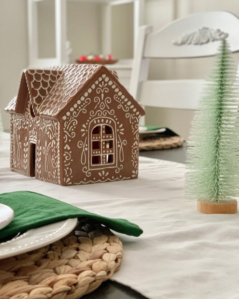 Easy Gingerbread House Designs You’ll Love this Christmas