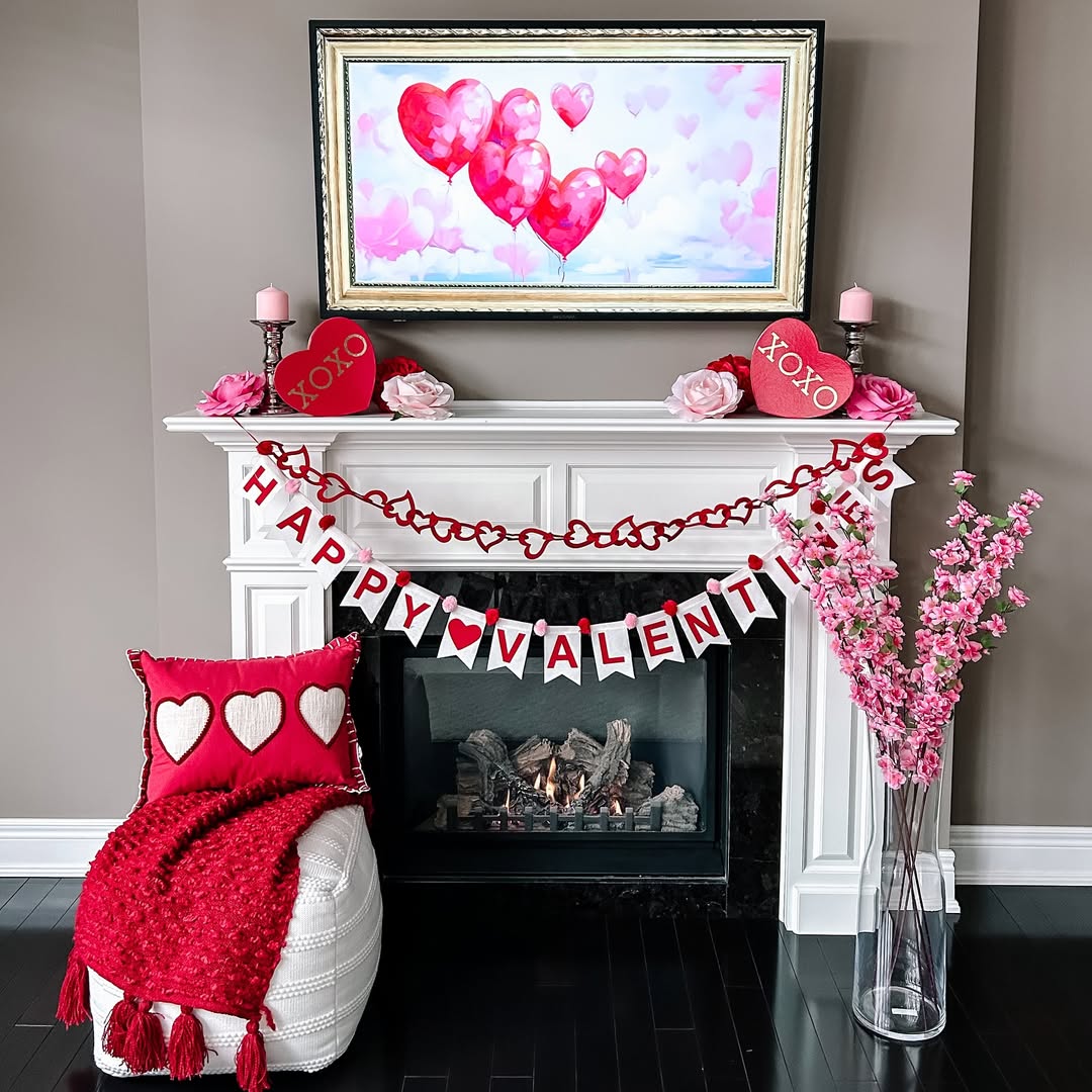 Add different textures to give more depth to the decor