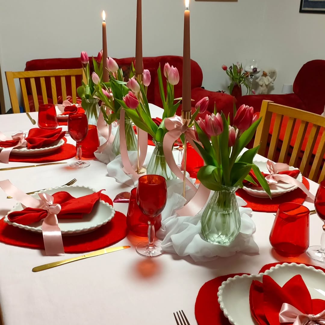 Elegant valentine tablescape